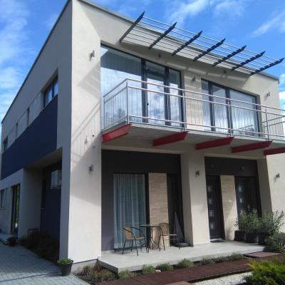 Apartmanház képek